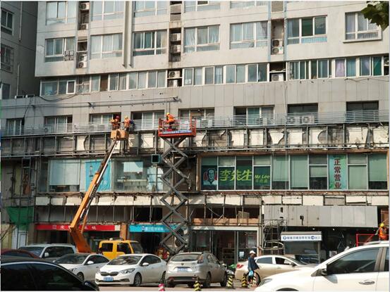 10 ways to Use a Scissor lift